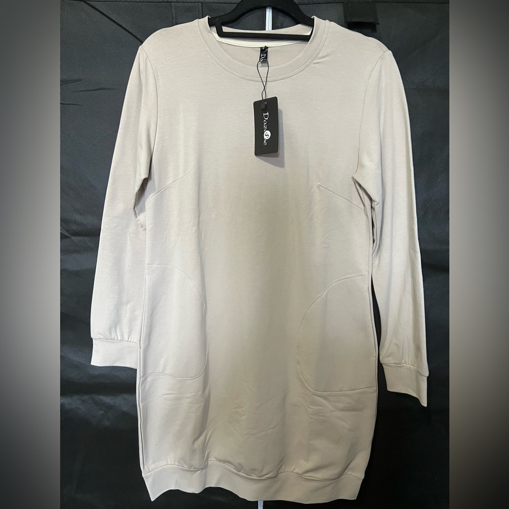 Dazosue Size Small Beige Sweatshirt Dress With Pockets. New With Tags